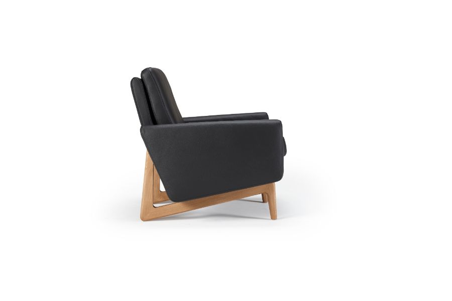 EGSMARK Armchair