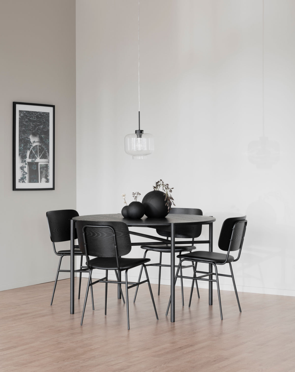 Masa de sufragerie SKYE 126CM