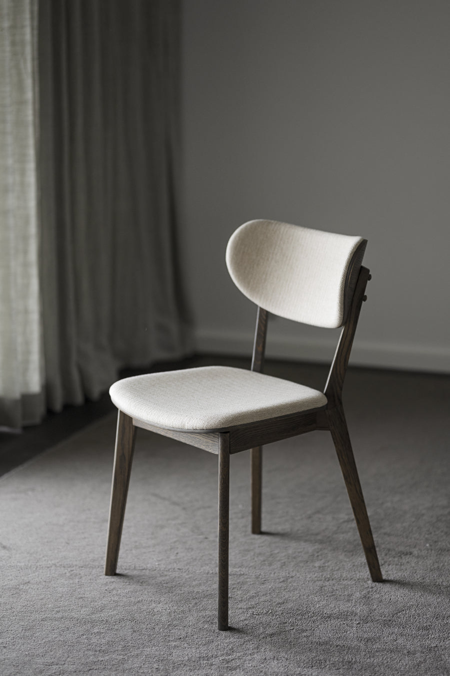 KATO Set of 2 Brown Oak Chairs