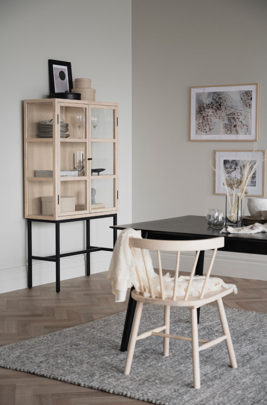 LOTTA Masa de Sufragerie Neagra 180 CM