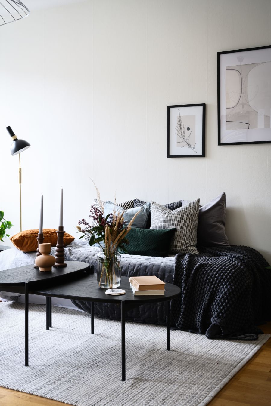 Masuta Ovala SKYE 120CM