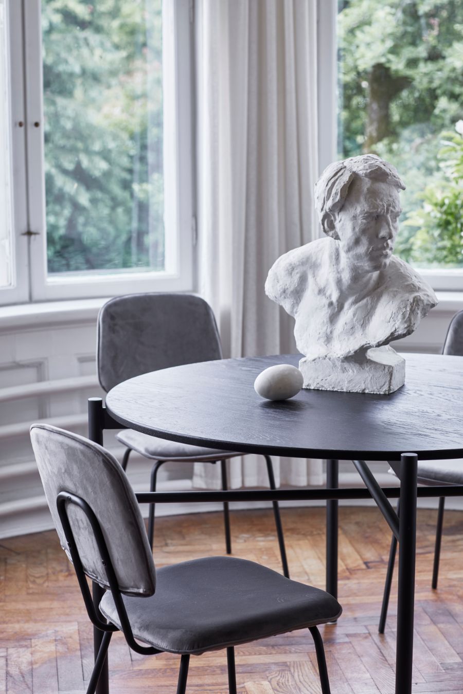 Masa de sufragerie SKYE 126CM