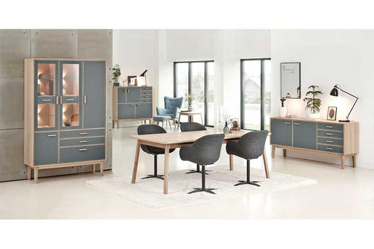 CASØ 701 Glass Cabinet 123CM