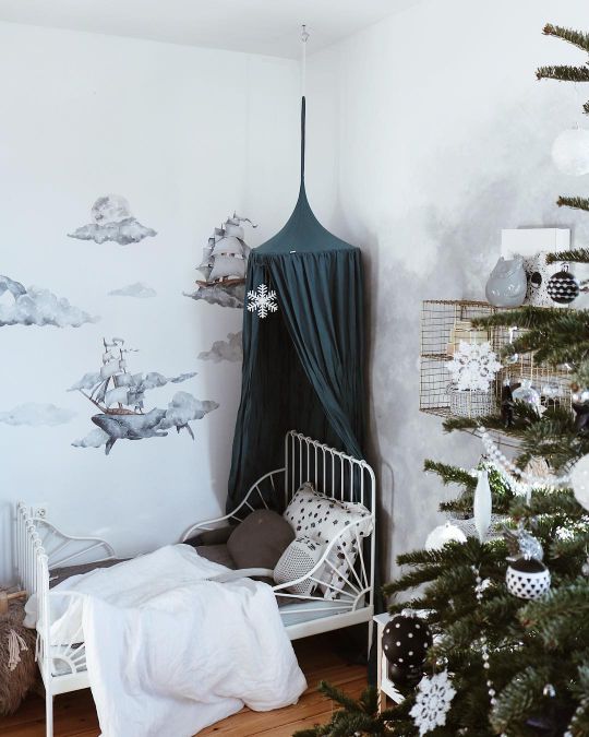 BY THE SEA Wallsticker 132X115CM