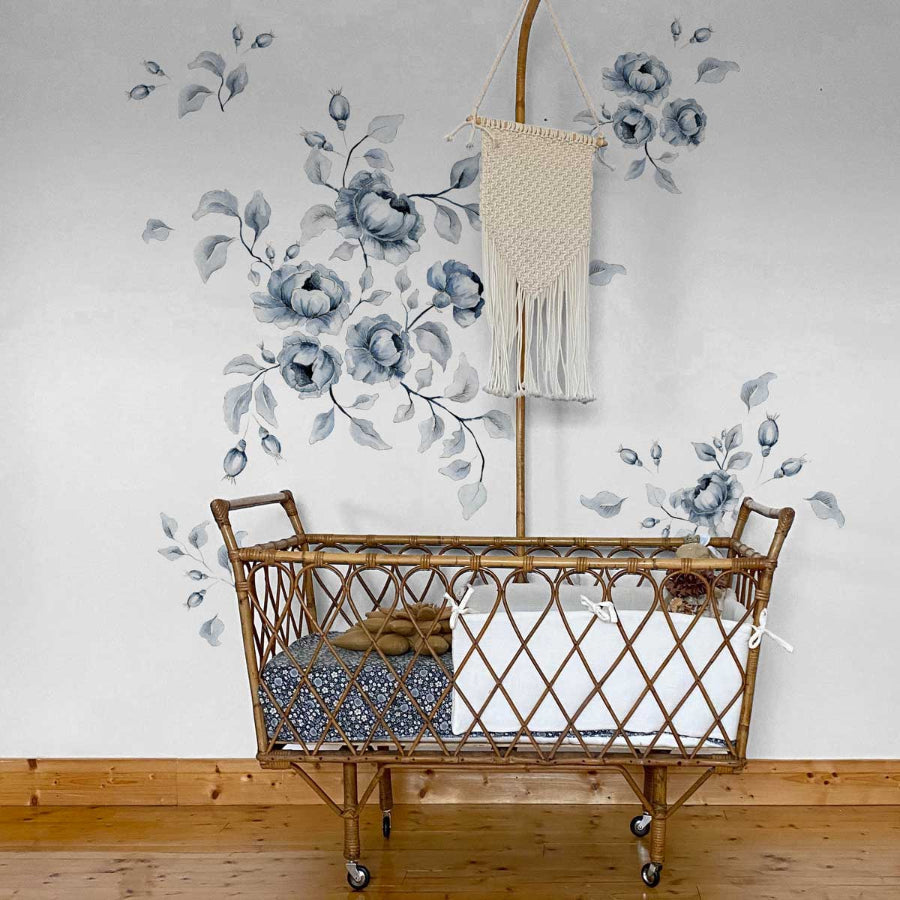 BLUE Roses Decorative Set / Return to Innocence