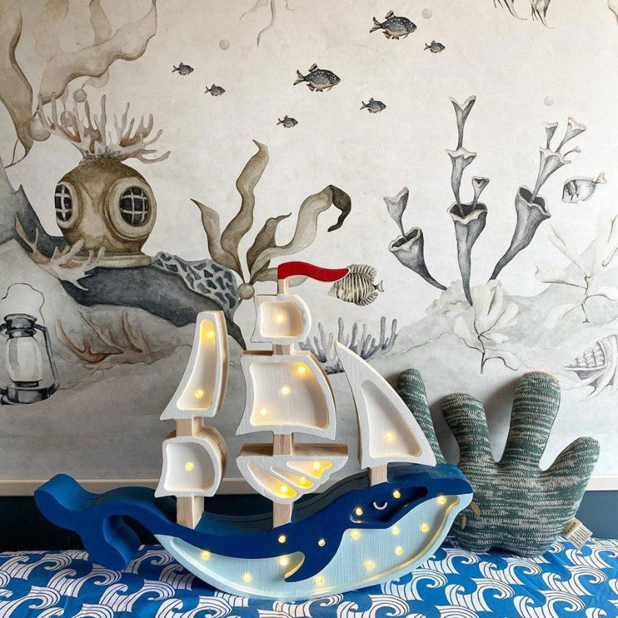 Autocolant POVEȘTI Din Marea