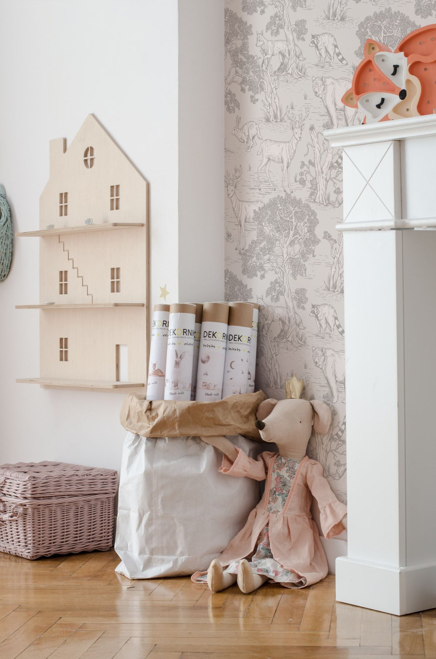 ANIMALS Natural Wallpaper