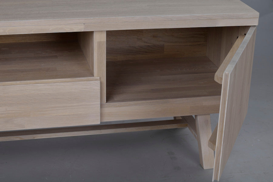 BROOKLYN Oak TV Unit 160CM, ROWICO- D40Studio