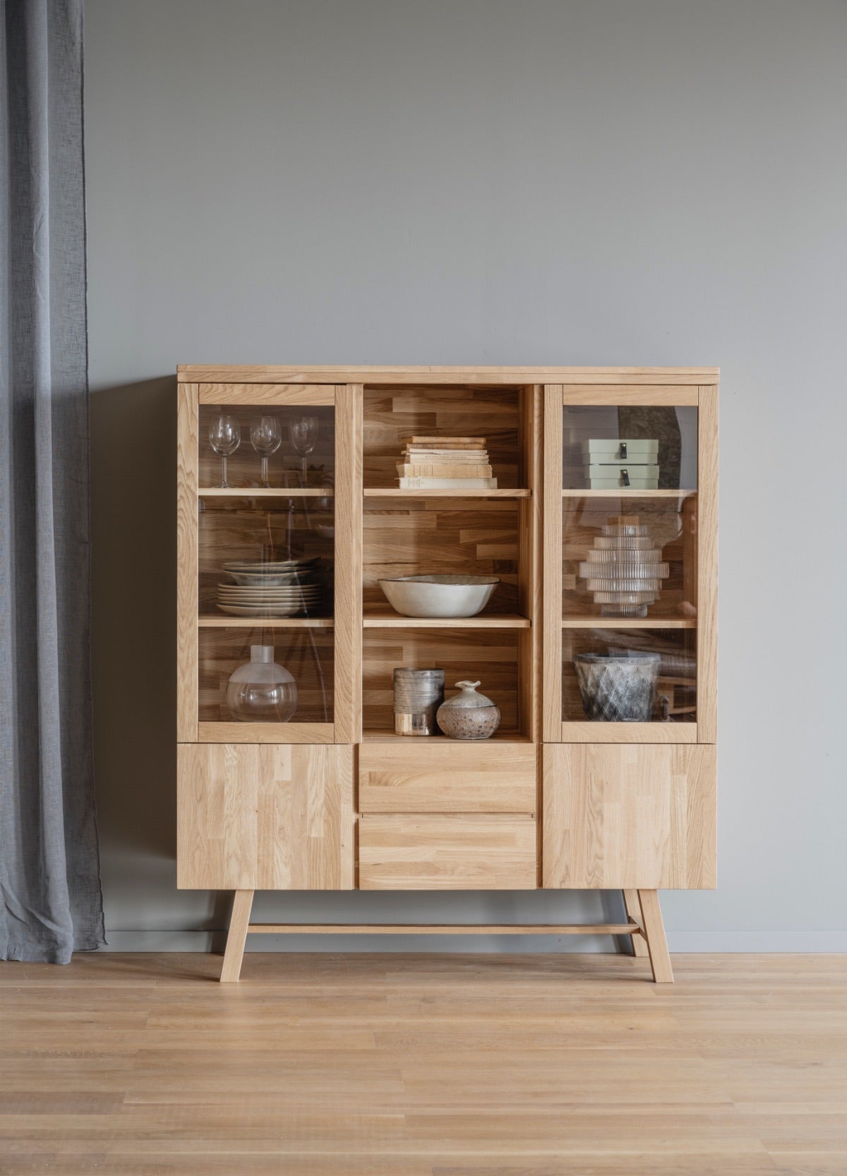 BROOKLYN Oak Vitrine 130 CM