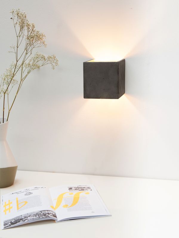 [B3] [B9] Cubic Wall Light