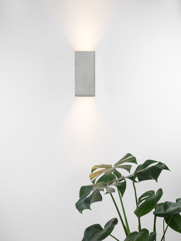 [B8] Rectangular Wall Light