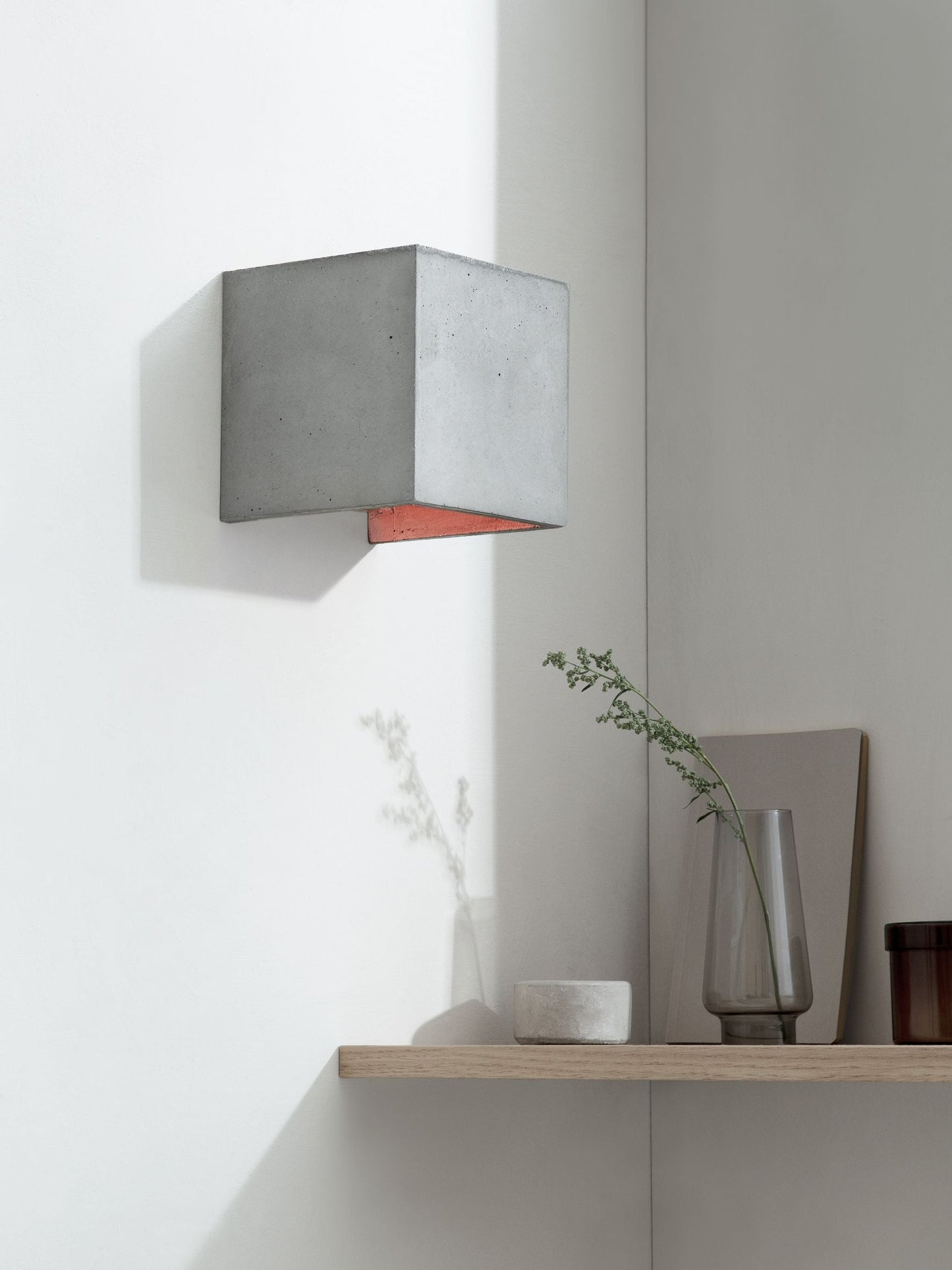 [B3] [B9] Cubic Wall Light