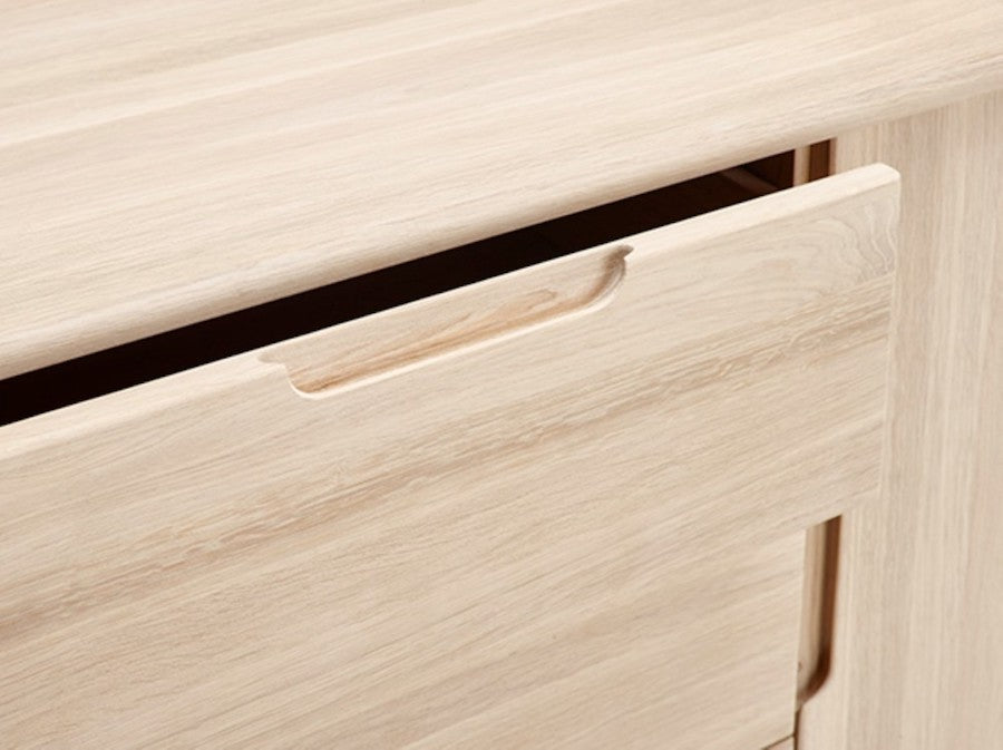 CASØ 600 Sideboard Solid Oak 180CM