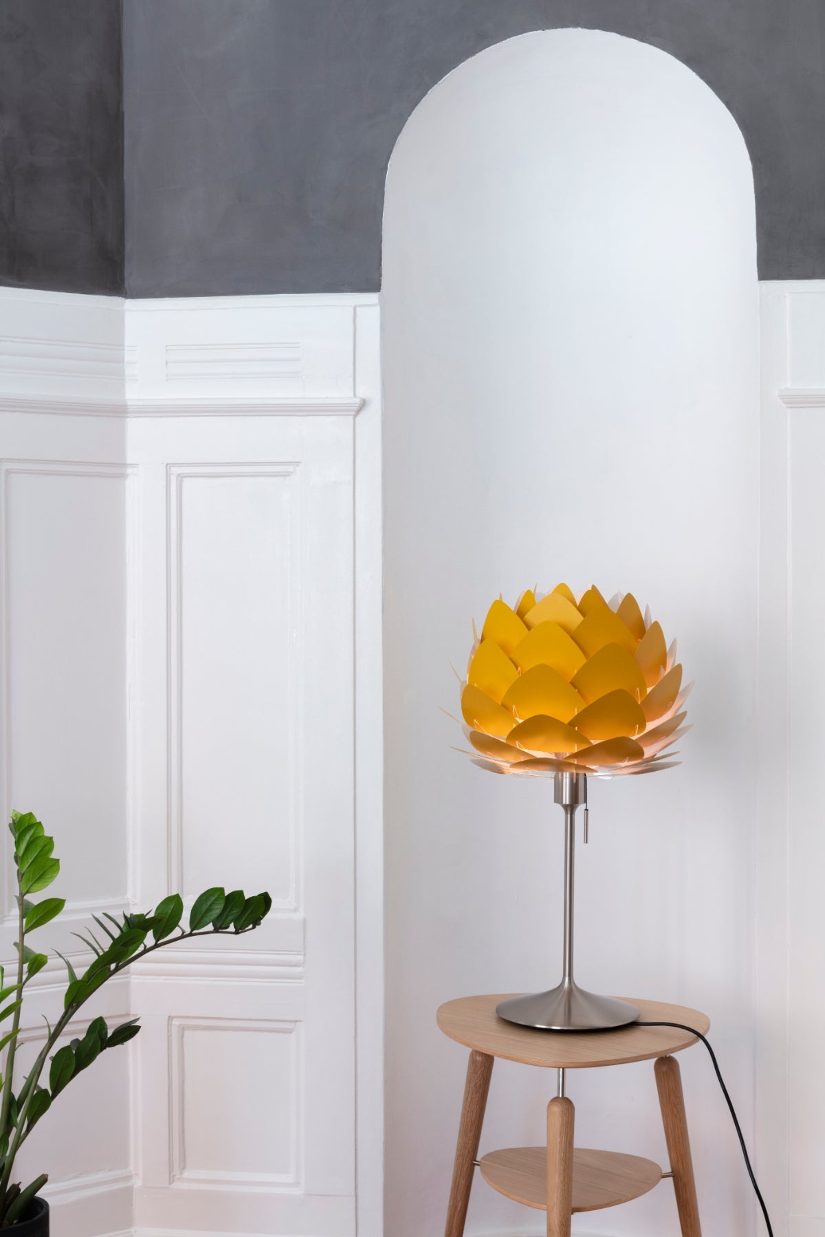 ALUVIA Saffron Yellow Table Lamp