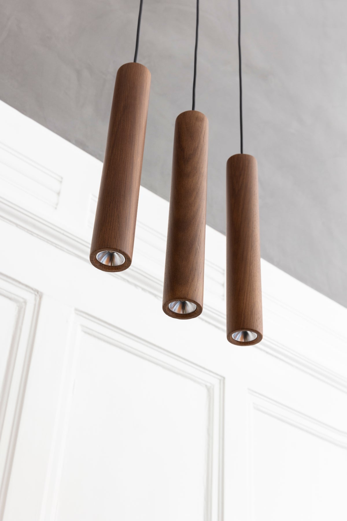 CHIMES Cluster 3 Oak LED Pendant Lights