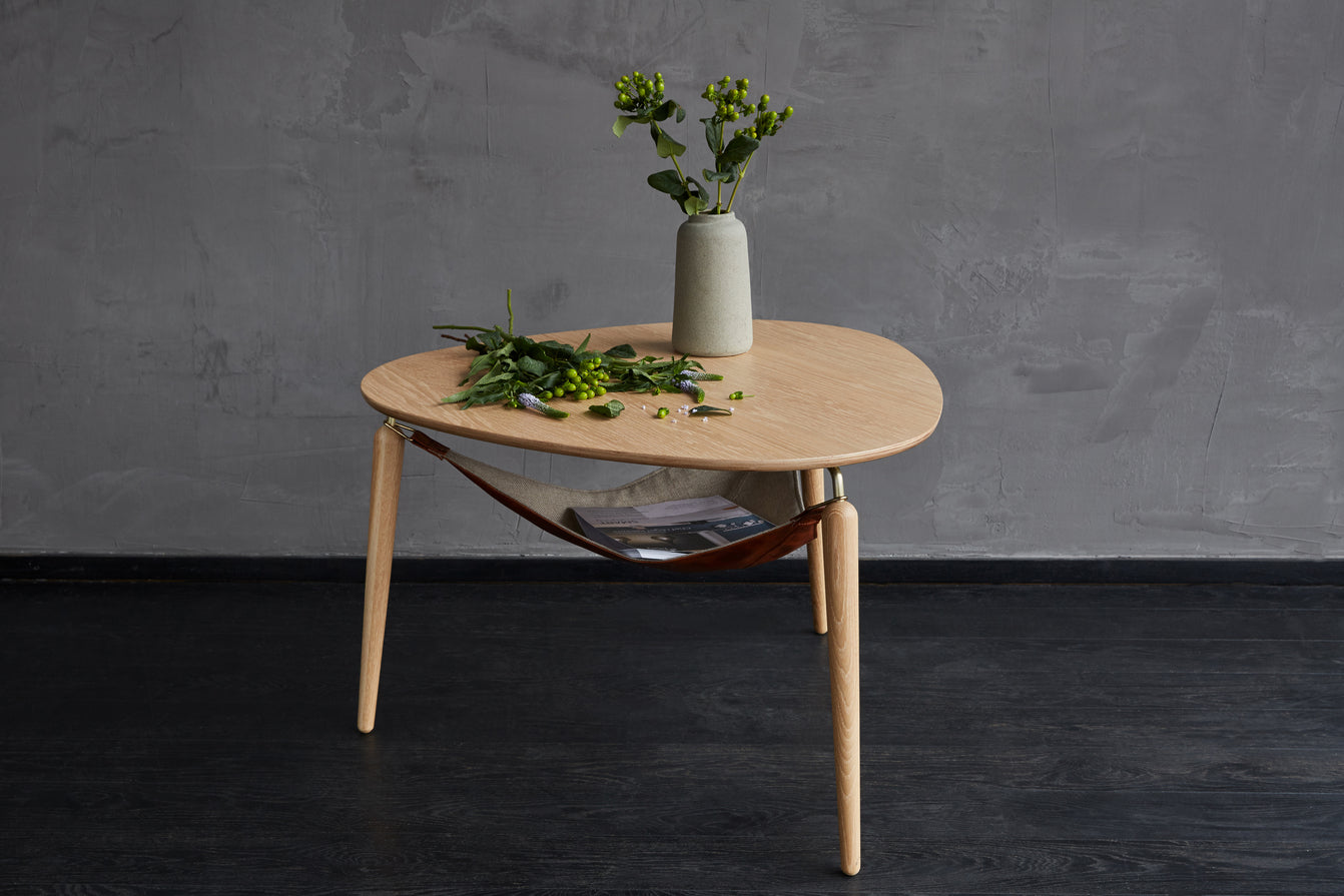 HANG OUT Coffee Table