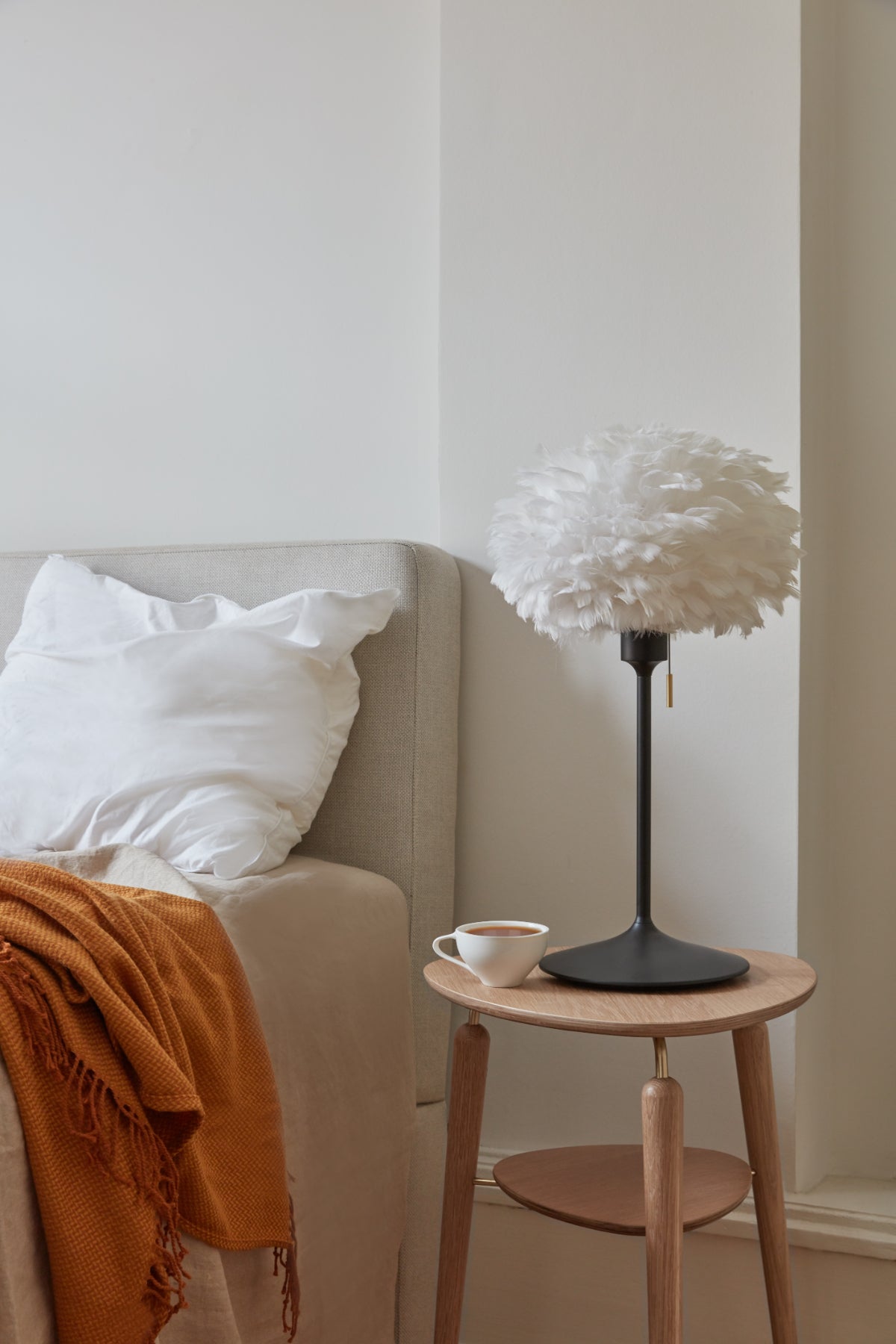 EOS White Table Lamp