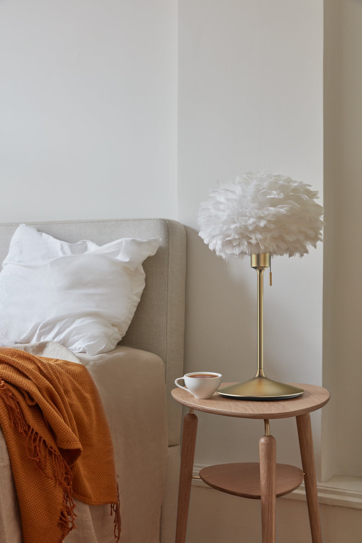 EOS White Table Lamp