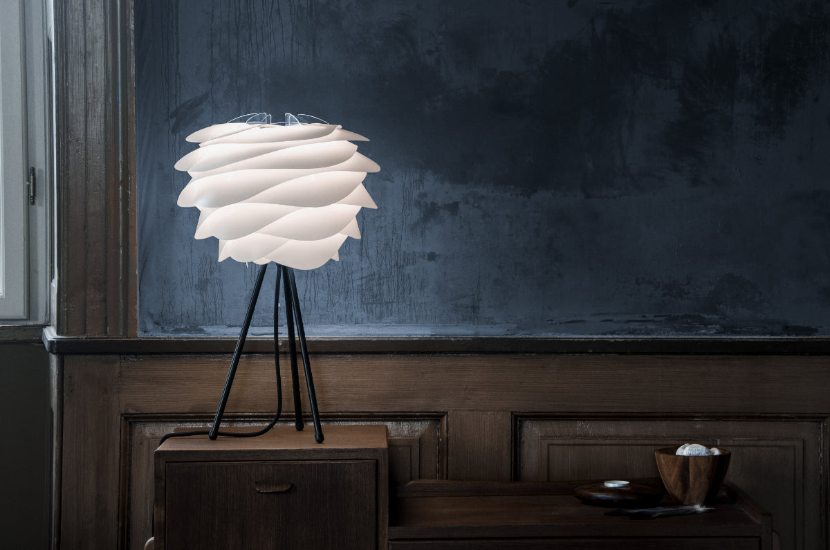 CARMINA White Table Lamp