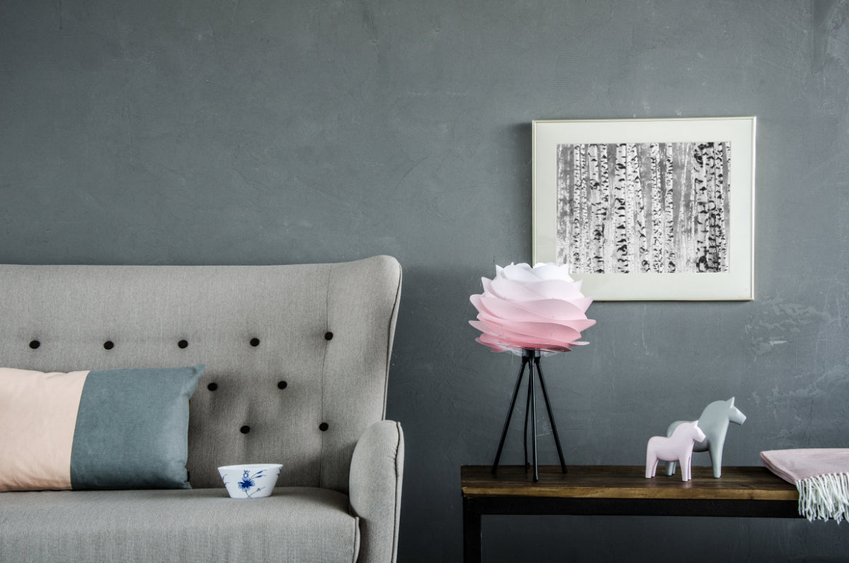 CARMINA Baby Rose Table Lamp